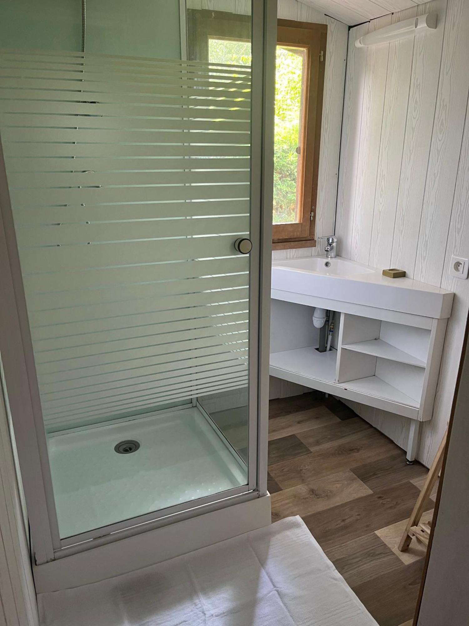 Les Petits Chalets De Dudu La Voulte-sur-Rhone Zewnętrze zdjęcie