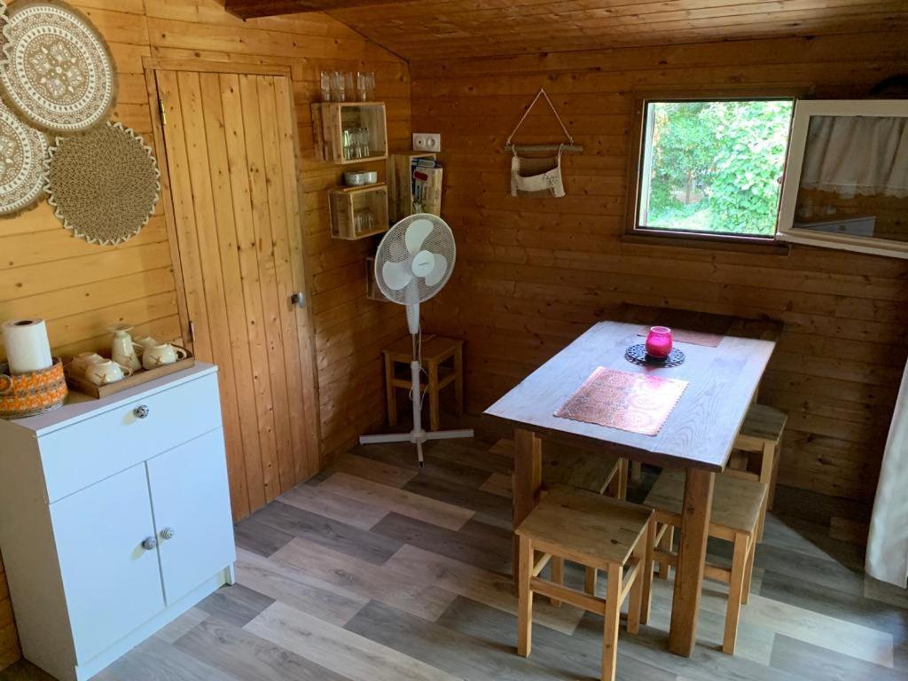Les Petits Chalets De Dudu La Voulte-sur-Rhone Zewnętrze zdjęcie